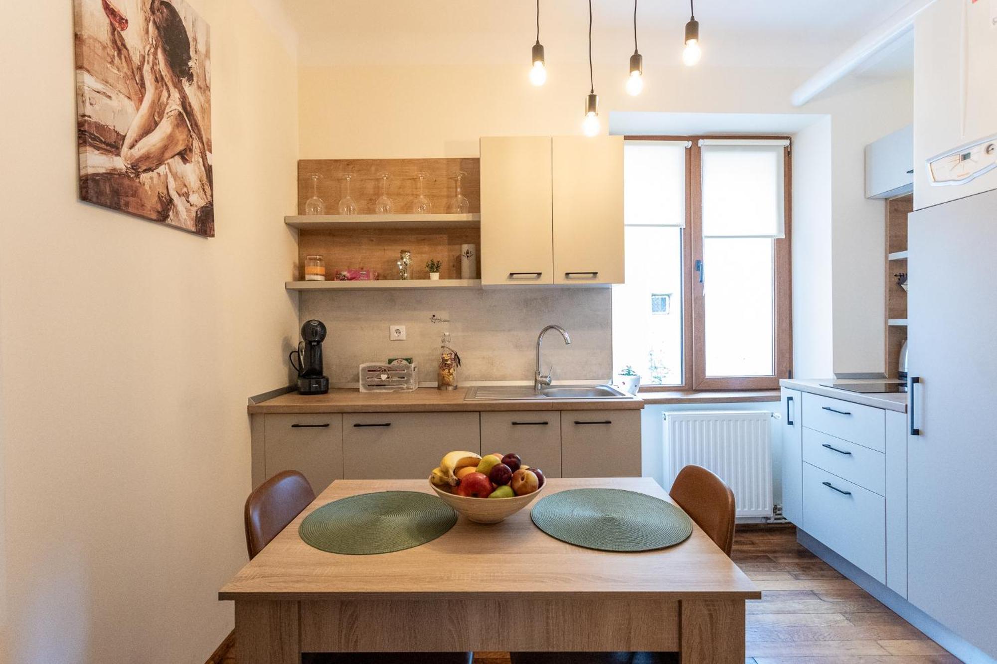 Supreme Deer Apartment Brasov Exterior photo